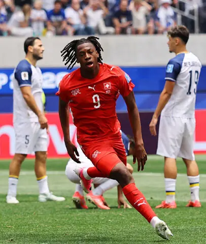 Swiss wonderkid Manzambi dazzles