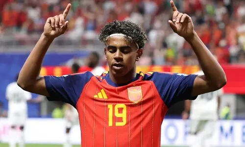 Yamal scores on injury return as Spain thrash Saudi Arabia Yamal scores on injury return as Spain thrash Saudi Arabia