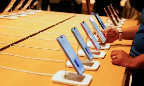 NA body questions mobile taxes, EV policy NA body questions mobile taxes, EV policy