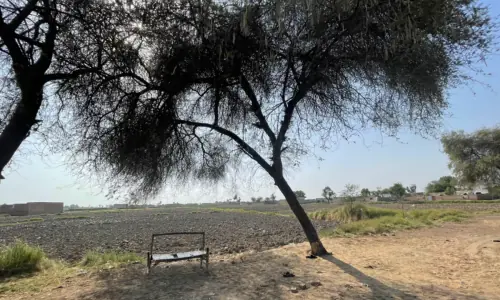 51 degrees and counting: Surviving heat in Jacobabad
