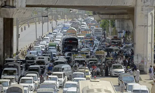 Road closures for Iranian president&rsquo;s visit cause public hardship in Pindi