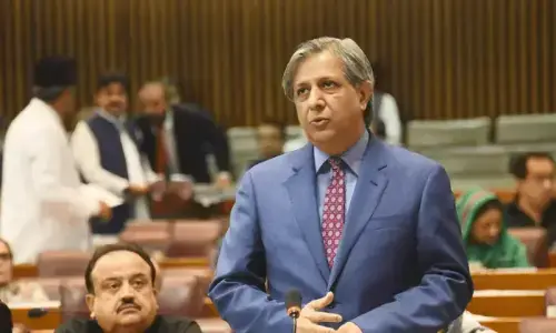 Law minister says controversial telecom bill won&rsquo;t infringe on private rights