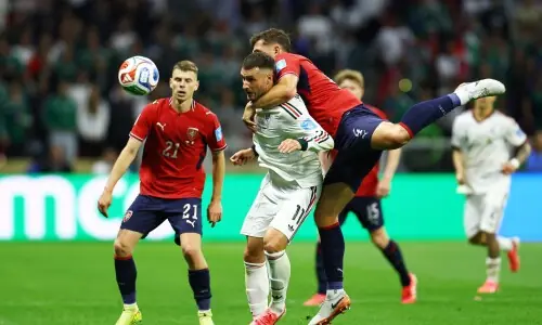 Mexico stay perfect and bounce Czechs out of FIFA World Cup with 3-0 win