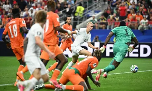 Haaland scores winner to send Norway into last-16 Brazil clash