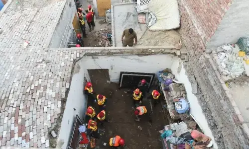 Police file case after Lahore tuition centre roof collapse claims 14 lives Police file case after Lahore tuition centre roof collapse claims 14 lives