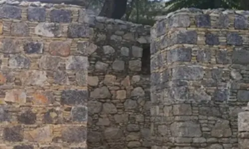 Govt asked to undo ‘reconstruction’ at Taxila sites Govt asked to undo ‘reconstruction’ at Taxila sites