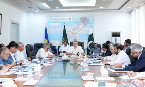 Govt decides to extend Murree Expressway by 70km to Muzaffarabad Govt decides to extend Murree Expressway by 70km to Muzaffarabad