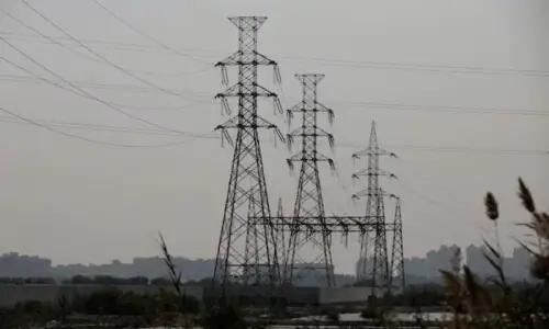 Senate panel calls for probe into foreign-funded power projects