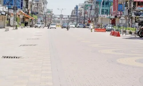 Punjab replaces Pindi commissioner, deputy commissioner, city police officer Punjab replaces Pindi commissioner, deputy commissioner, city police officer