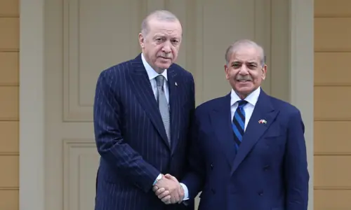 PM Shehbaz, Turkiye's Erdogan hold bilateral meeting in Istanbul PM Shehbaz, Turkiye's Erdogan hold bilateral meeting in Istanbul