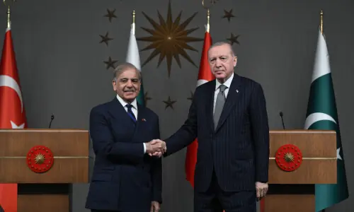 'Two hearts with one soul': PM Shehbaz says Pak-Turkiye economic partnership 'entering a new phase'