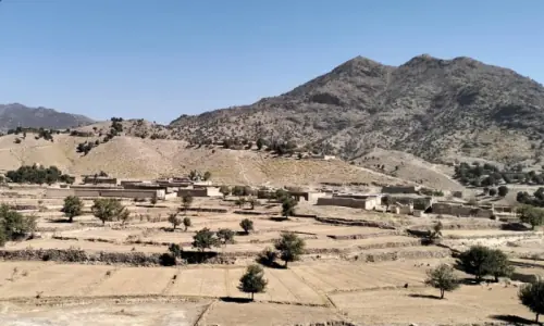 3 girls killed, 4 injured in suspected quadcopter attack in South Waziristan 3 girls killed, 4 injured in suspected quadcopter attack in South Waziristan