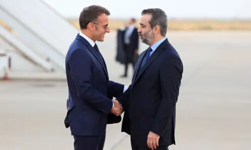Macron in Damascus to back ‘free, pluralist Syria’ Macron in Damascus to back ‘free, pluralist Syria’