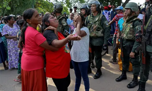 Jail clash leaves 26 dead, 100 injured in Sri Lanka Jail clash leaves 26 dead, 100 injured in Sri Lanka