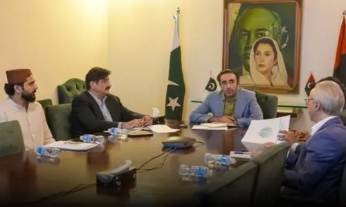 Bilawal reviews Strategic Development Initiative projects for Sindh