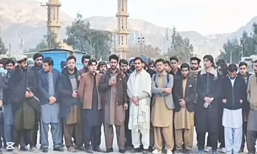 70 students return home after being stranded in Afghanistan