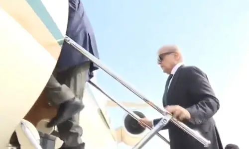PM Shehbaz departs for one-day visit to Qatar to condole death of ex-emir Sheikh Hamad