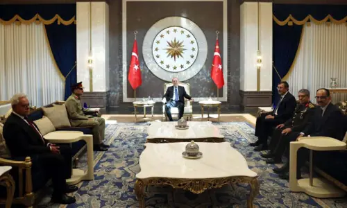 CDF Munir meets Turkish president, military chief CDF Munir meets Turkish president, military chief