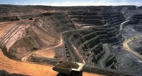 Authorities increasing security around Saindak copper and gold mine in Balochistan: minister