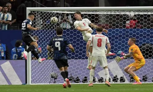 Messi's Argentina stun England in comeback to reach World Cup final