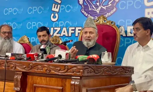 All Parties Hurriyat Conference backs GB provincial status All Parties Hurriyat Conference backs GB provincial status