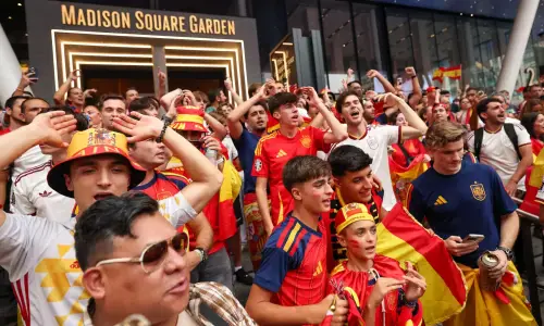 Battle-hardened Argentina take on silky Spain in FIFA World Cup final Battle-hardened Argentina take on silky Spain in FIFA World Cup final
