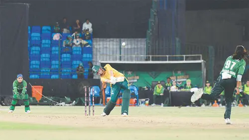 South Africa U-19 women beat Pakistan to take 2-1 lead South Africa U-19 women beat Pakistan to take 2-1 lead