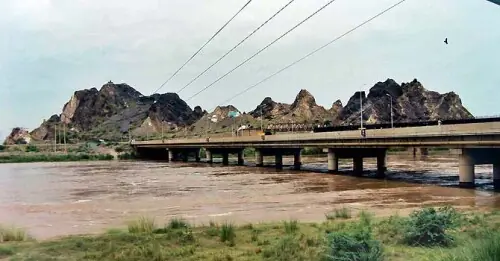 Chenab water level likely to surge following ongoing rains in Indian-occupied Kashmir, Punjab Chenab water level likely to surge following ongoing rains in Indian-occupied Kashmir, Punjab
