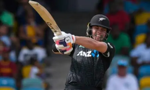 Mark Chapman, Mitchell Santner give New Zealand one-day series victory over West Indies Mark Chapman, Mitchell Santner give New Zealand one-day series victory over West Indies