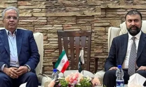 Pakistan, Iran agree to boost bilateral trade, border cooperation