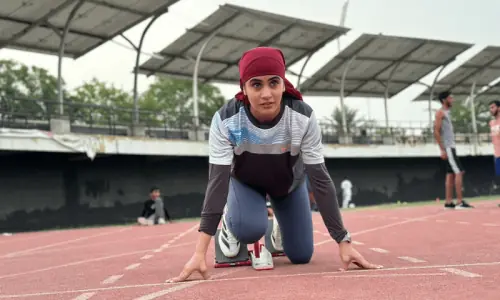 Sprinter Faiqa Riaz focused on clock, not Commonwealth Games podium