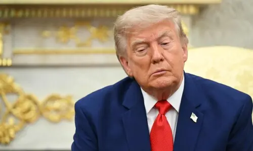 Trump threatens to hit one Iranian bridge or power plant for every ship attacked in Hormuz