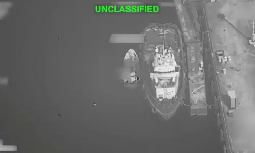 US strikes Iran again to 'diminish threat to mariners, vessels' after attacks on Saudi oil tankers in Red Sea