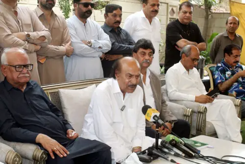 PPP demands Mohsin Naqvi’s resignation for endorsing ‘hybrid system’, new provinces PPP demands Mohsin Naqvi’s resignation for endorsing ‘hybrid system’, new provinces