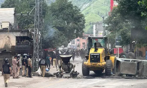 Allies’ rift continues to widen as AJK polls enter 2nd phase Allies’ rift continues to widen as AJK polls enter 2nd phase