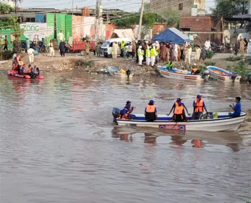 Large swathes in Sheikhupura, Gujranwala, Narowal districts affected by recent rains