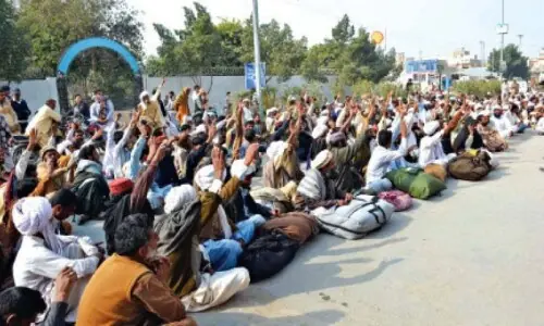 Farmers to back JI protest call in Punjab Farmers to back JI protest call in Punjab