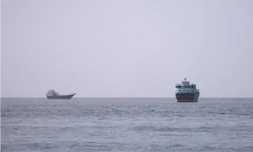 Iran, Oman agree on route thru Hormuz Iran, Oman agree on route thru Hormuz
