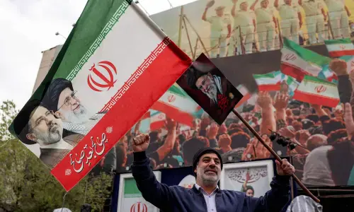 Iranian official backs 'growing cooperation among regional states', calls for US forces to leave region