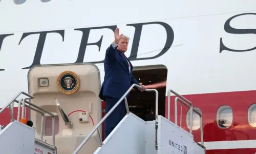 Trump says secret flight change at directives of Secret Service, plane ultimately used faced 'greater risk'