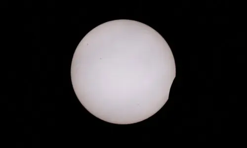 Solar eclipse darkens Arctic Russia on course for Spain