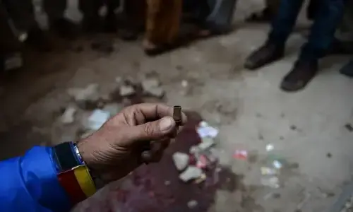 BISP agent killed, woman injured in S. Waziristan firing