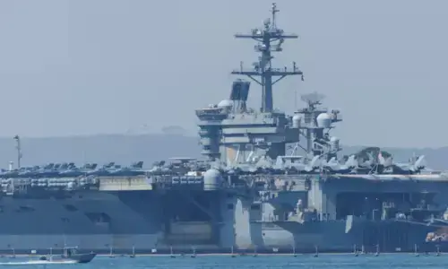 US senators demand inquiry into conditions aboard aircraft carrier deployed in Middle East US senators demand inquiry into conditions aboard aircraft carrier deployed in Middle East