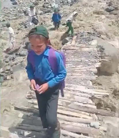Floods cause learning crisis in Chitral Floods cause learning crisis in Chitral