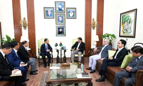 Sindh, Chinese firm agree to set up AI-ready data centre in Karachi