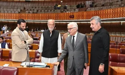 Govt fails to maintain quorum as PPP stays away from National Assembly Govt fails to maintain quorum as PPP stays away from National Assembly