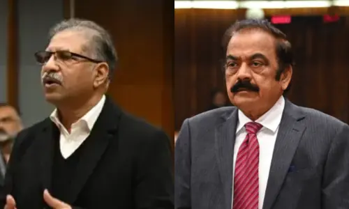 Opposition, govt spar in Senate over Imran Khan&rsquo;s medical treatment