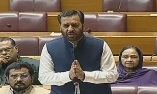 Pims fire: Mustafa Kamal says 'no one will be spared', calls for reforming health sector Pims fire: Mustafa Kamal says 'no one will be spared', calls for reforming health sector