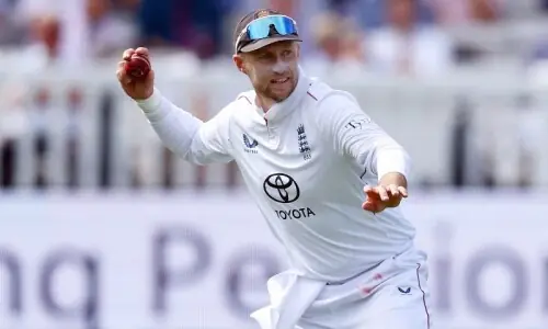 England captain Joe Root shrugs off concerns over lbw run after Pakistan Test series win England captain Joe Root shrugs off concerns over lbw run after Pakistan Test series win