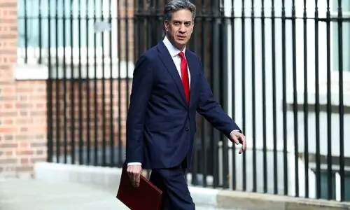 UK vows anti-settler measures as Israel warns of retaliation UK vows anti-settler measures as Israel warns of retaliation